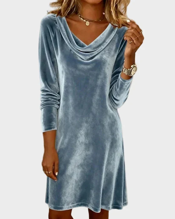 Freya - Loose Velvet Dress