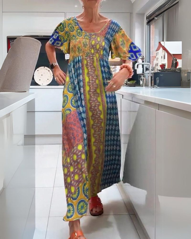 SVEA | Buntes Bohemian-Kleid