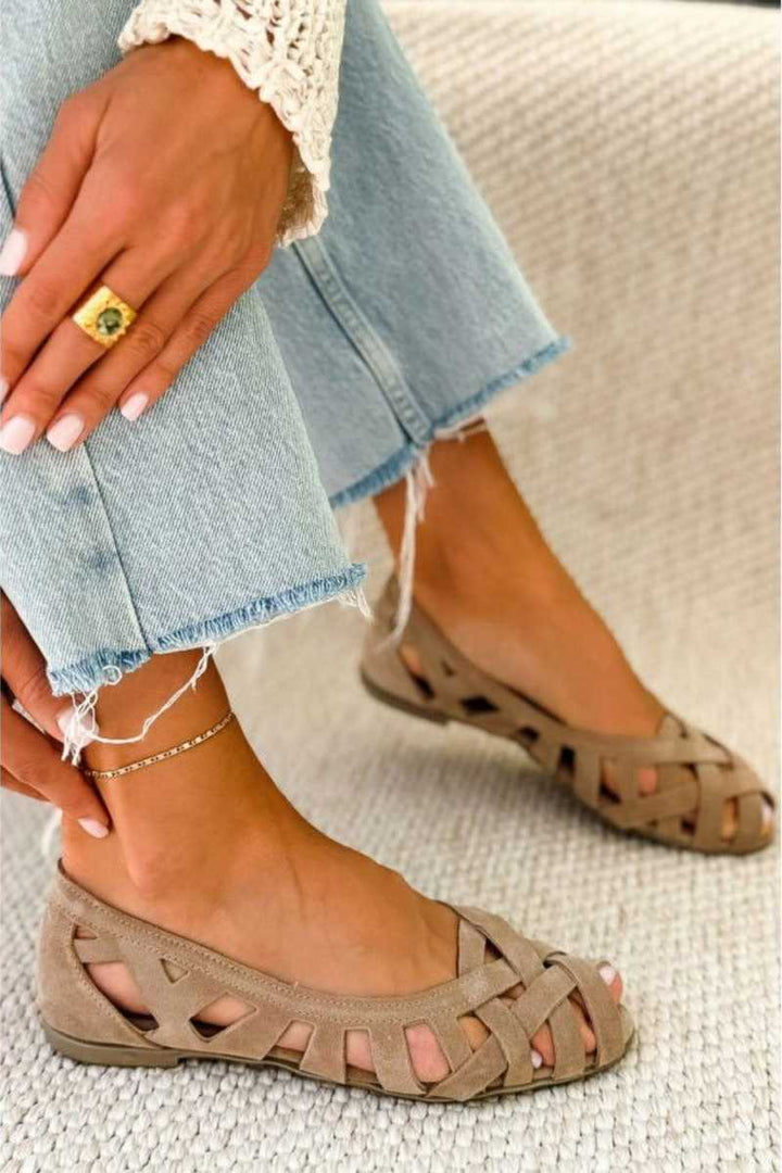 SVEA | Lena Geflochtene Sandalen mit Spitze
