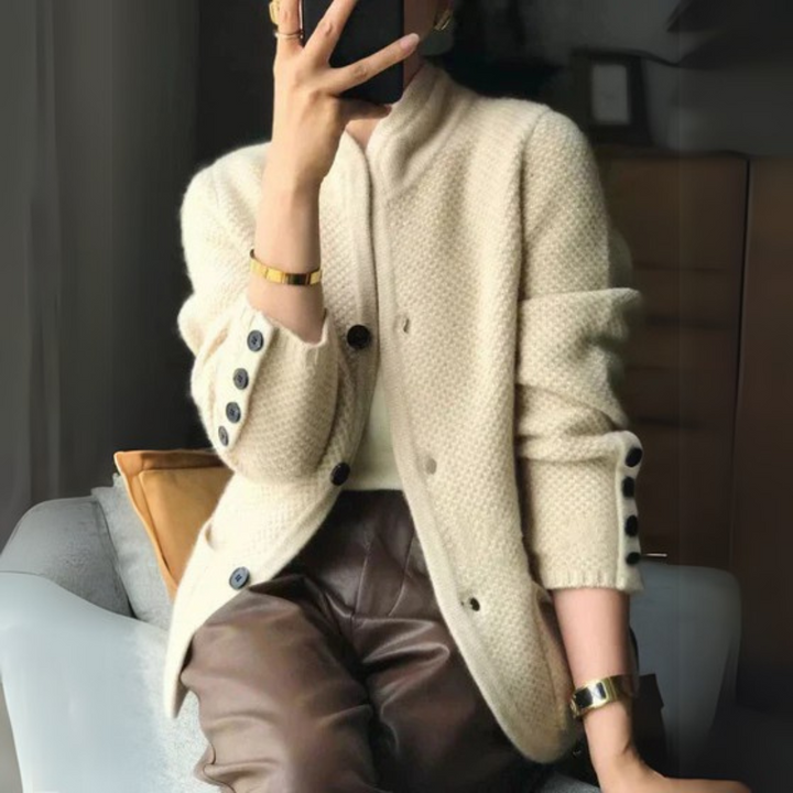 SVEA | Alissa Eleganter und Bequemer Cardigan