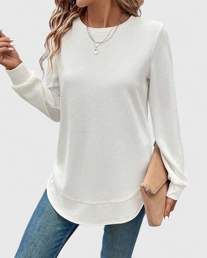 SVEA | Schickes Top mit seitlichem Schlitz