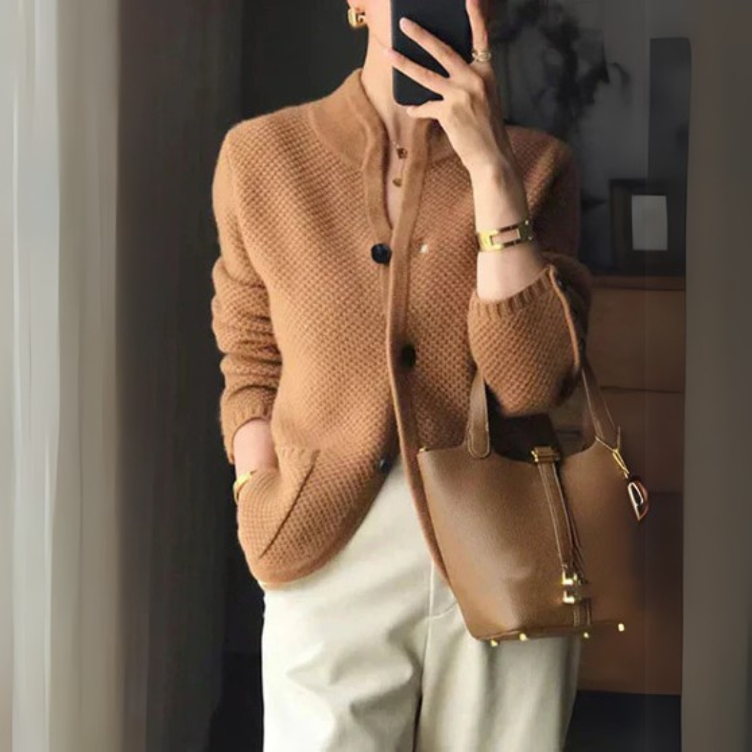 SVEA | Alissa Eleganter und Bequemer Cardigan