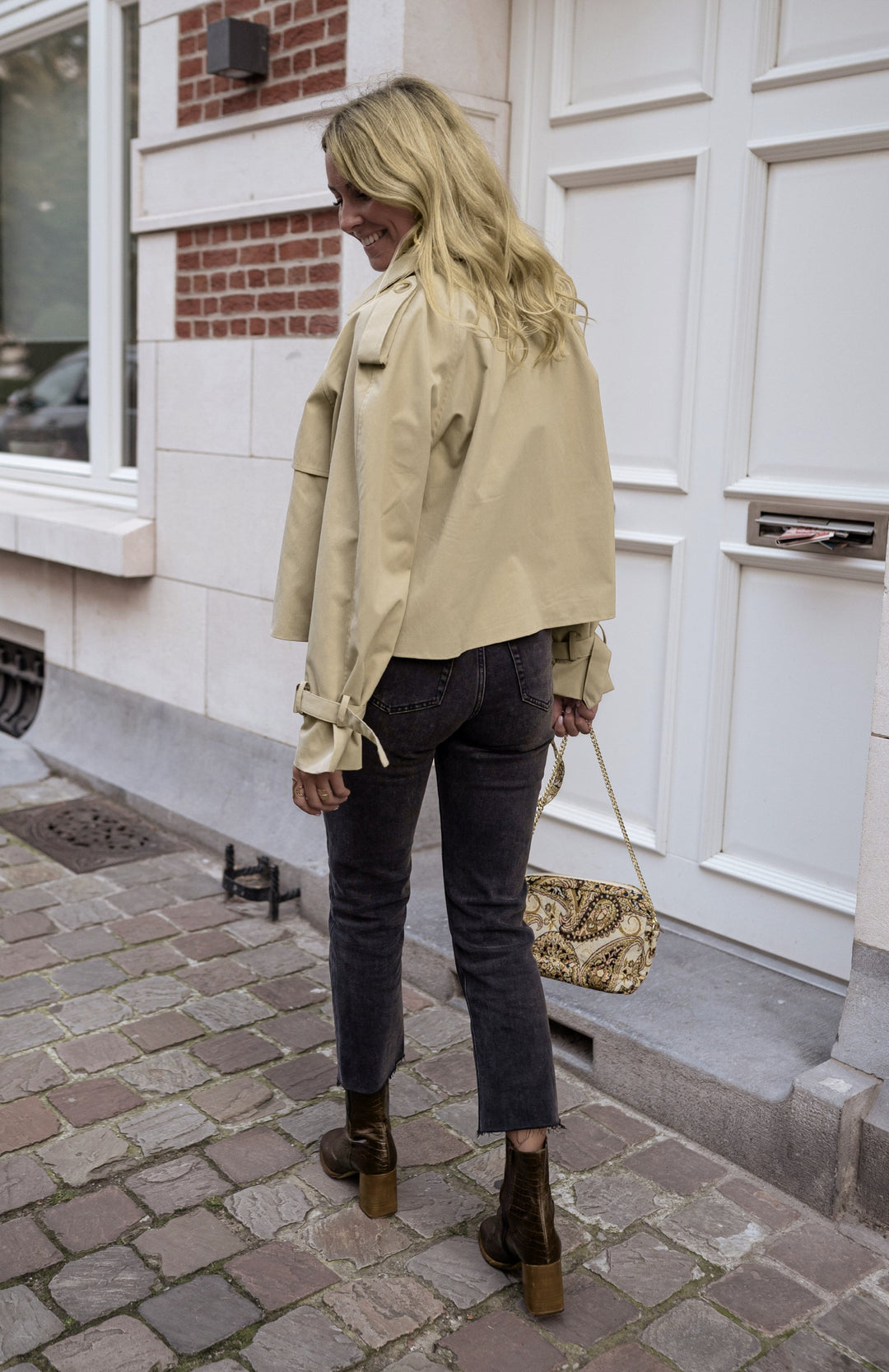 Jane | Camille Renard Cropped Trench Jacket