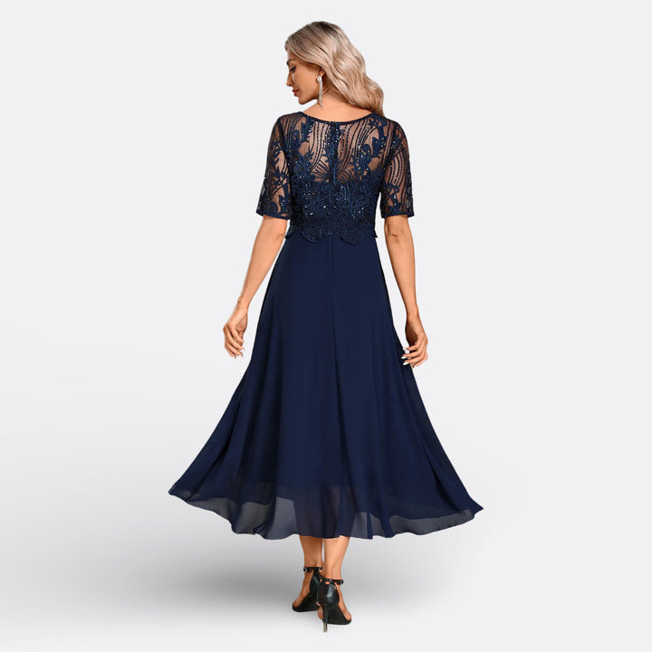 Mariana - Lace Dress with Short Sleeves