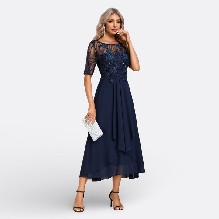 Mariana - Lace Dress with Short Sleeves