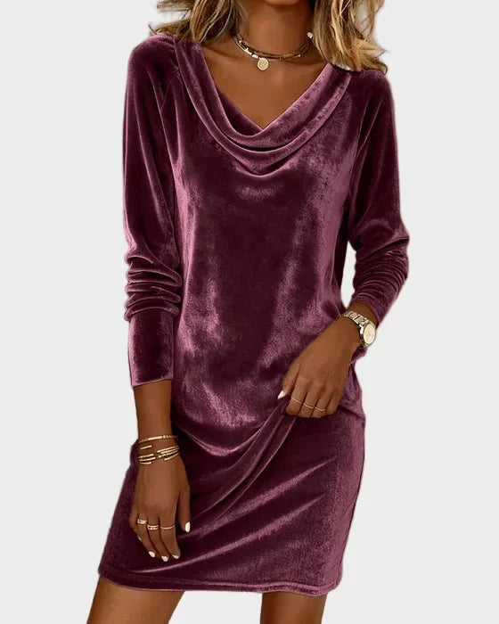Freya - Loose Velvet Dress