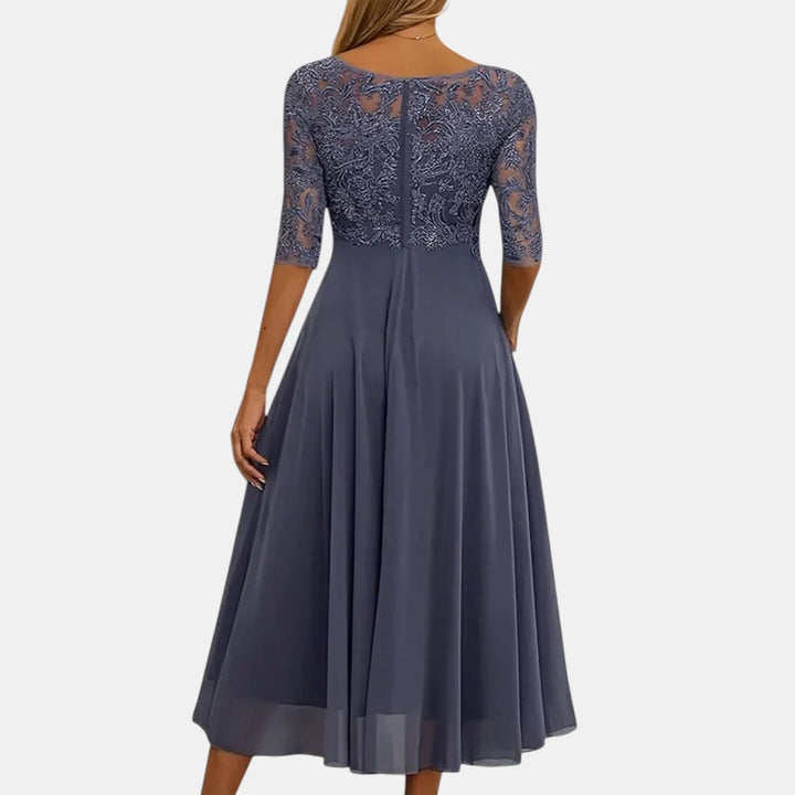 Sophia – Lace Elegance Dress