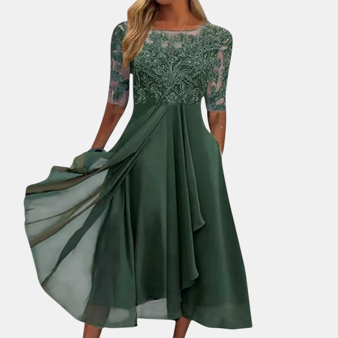Sophia – Lace Elegance Dress