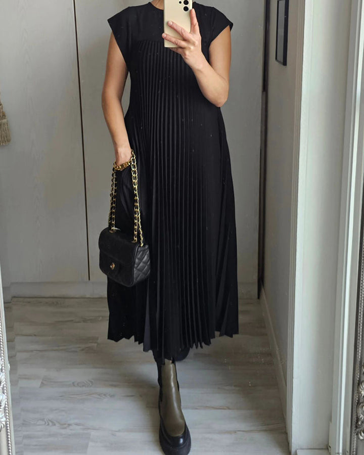 SVEA | Zeitloses & Bequemes Plissiertes Kleid