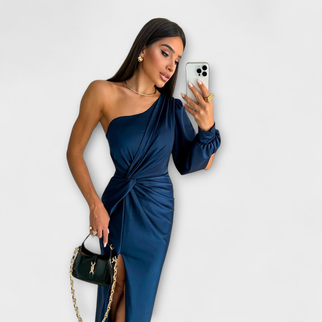 Julie - Elegant dress with sophistication