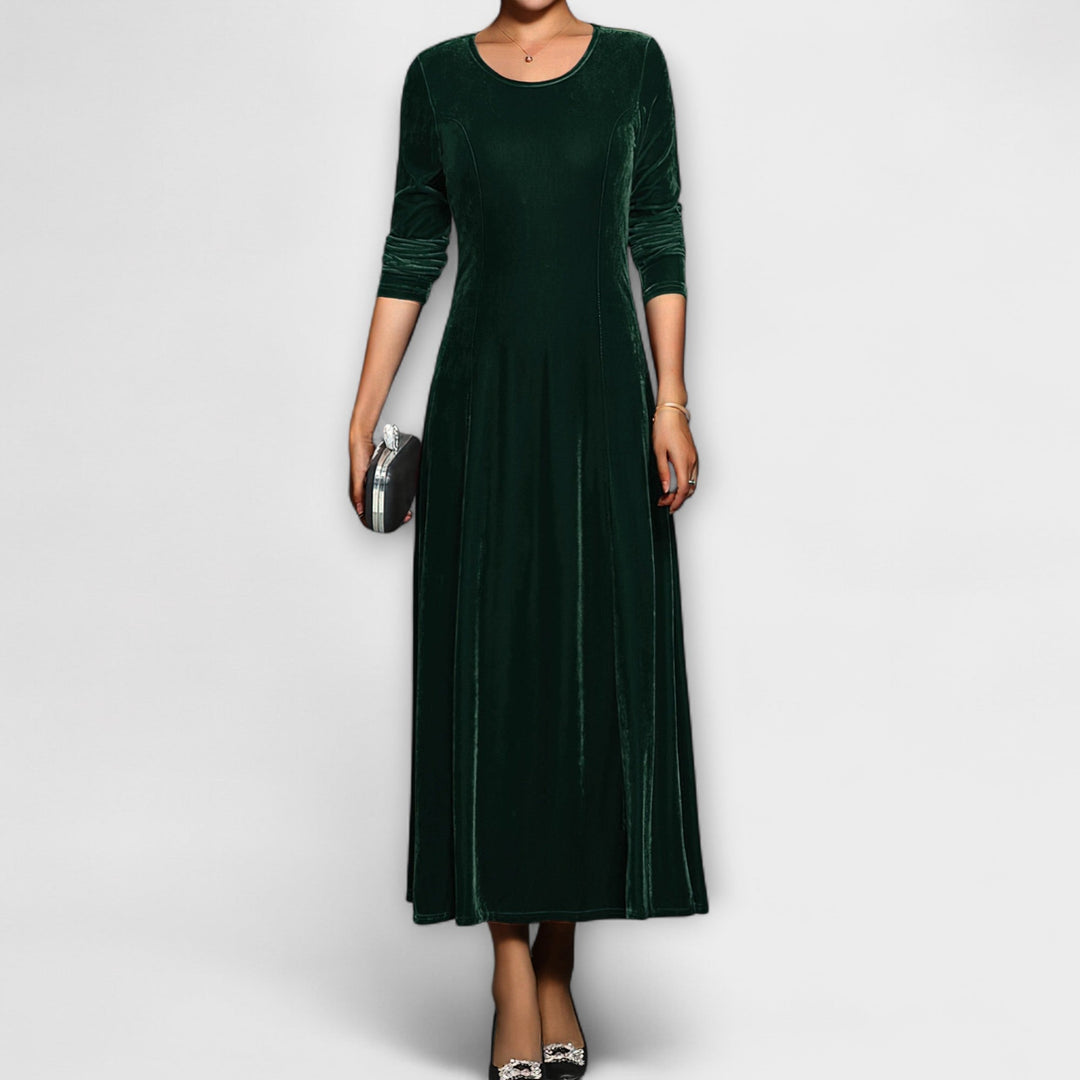 SVEA | Weiches Samtkleid
