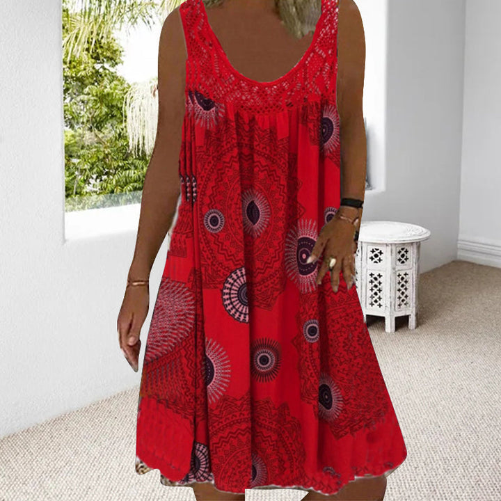 SVEA | Sommerliches Ärmelloses Kleid mit Print und Spitzendetails für Damen