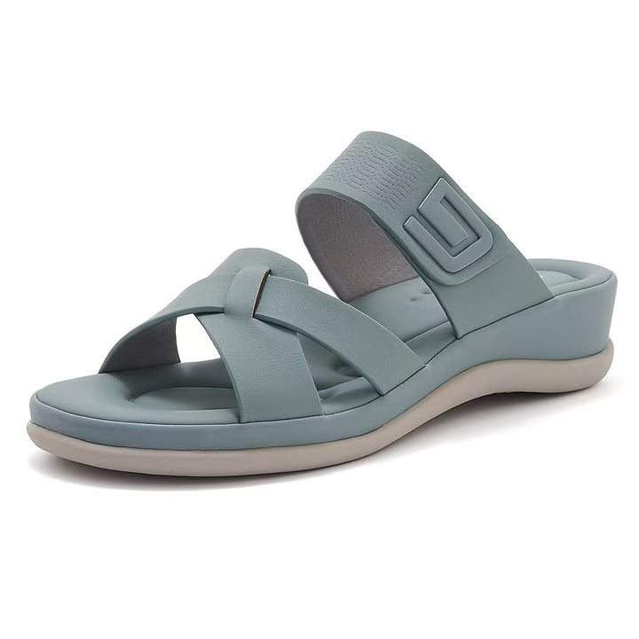 Iris – Comfortable Summer Slippers with Modern Design