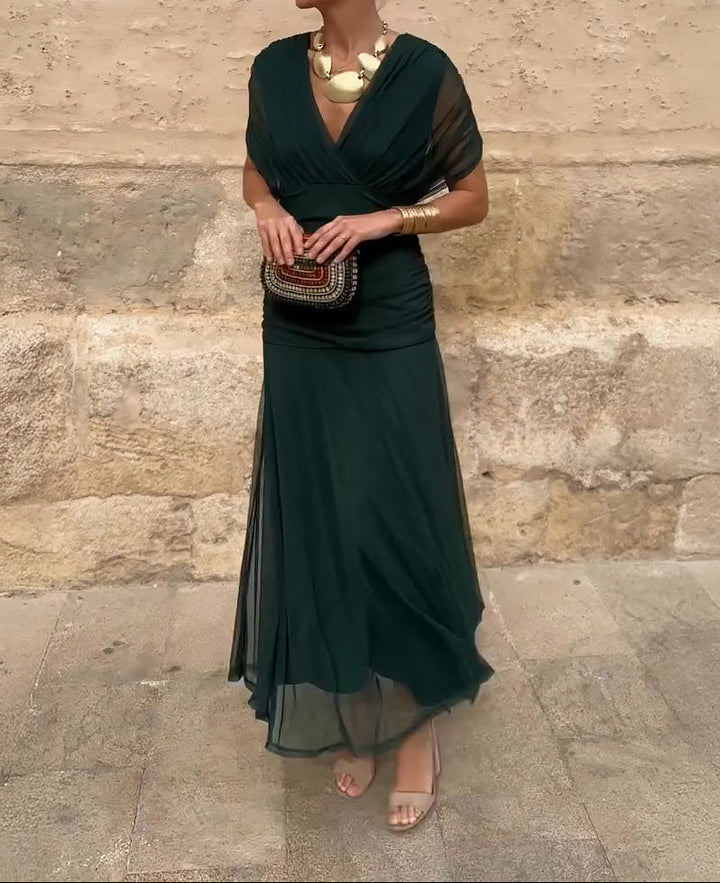 SVEA | Elegantes Maxikleid für festliche Anlässe mit V-Ausschnitt