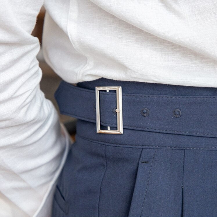SVEA | Klassische Hose Mit Hoher Taille Und Schnallenverschluss Für Herren