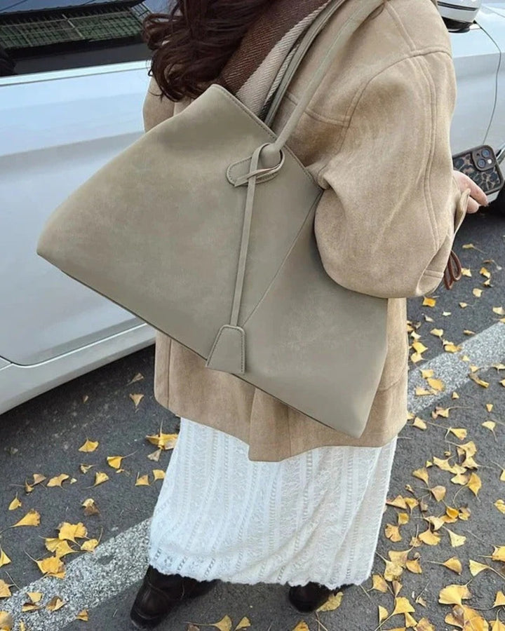 SVEA | Tote for Work & Leisure