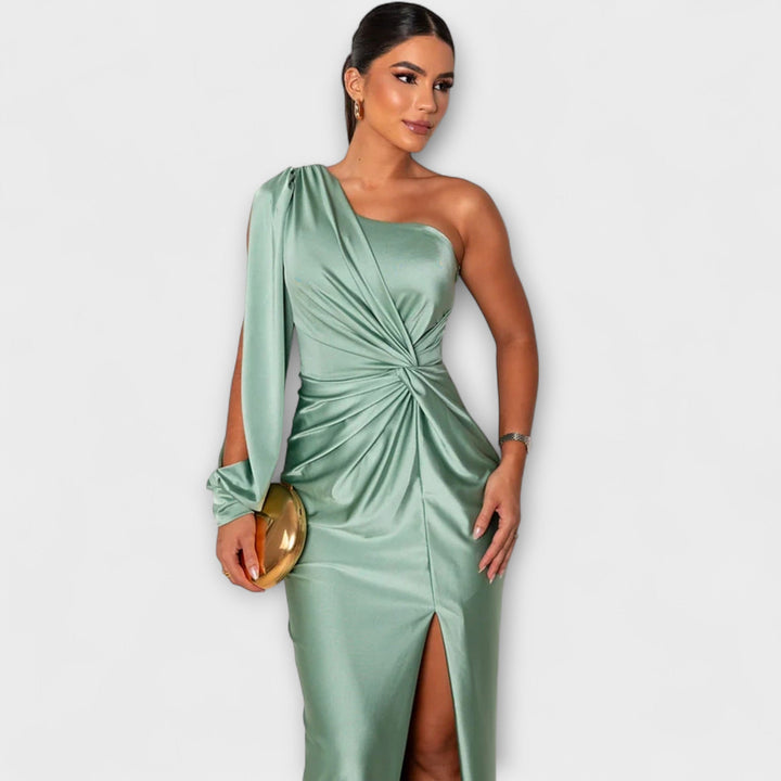 Julie - Elegant dress with sophistication