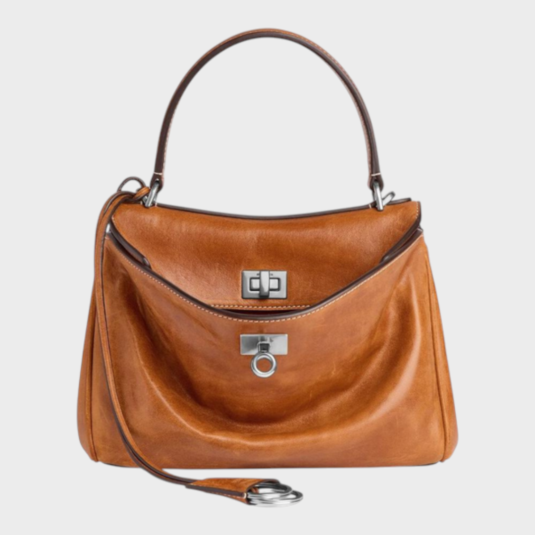 SVEA | Structured Leather Bag with Magnetic Flap