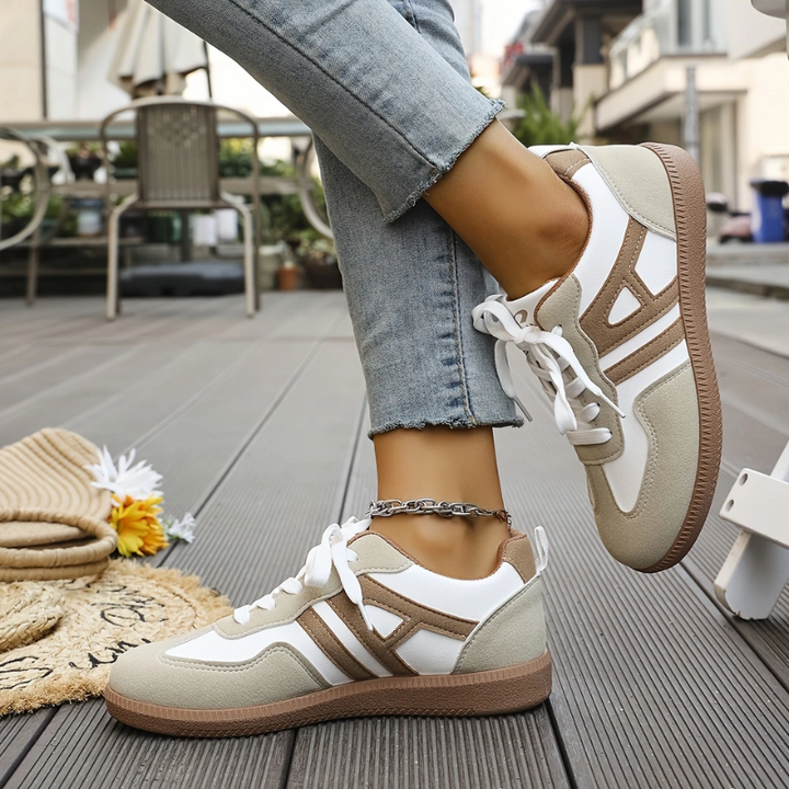 SVEA | Bianca Bequeme Stütz-Sneaker