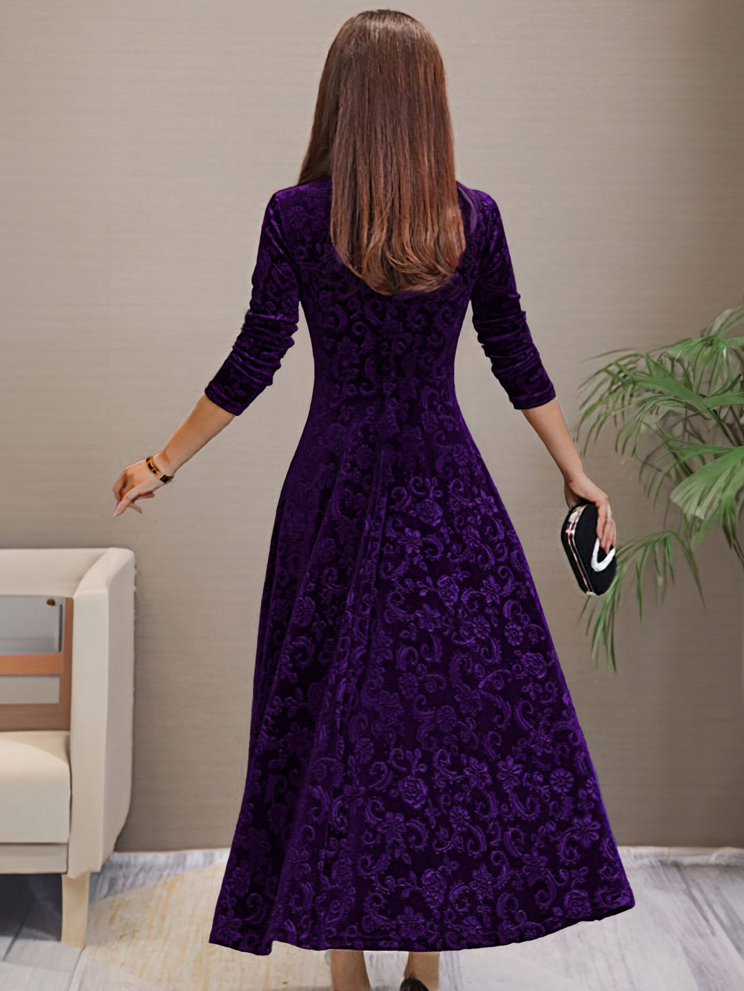 SVEA | Elegantes Festkleid aus Samt mit V-Ausschnitt