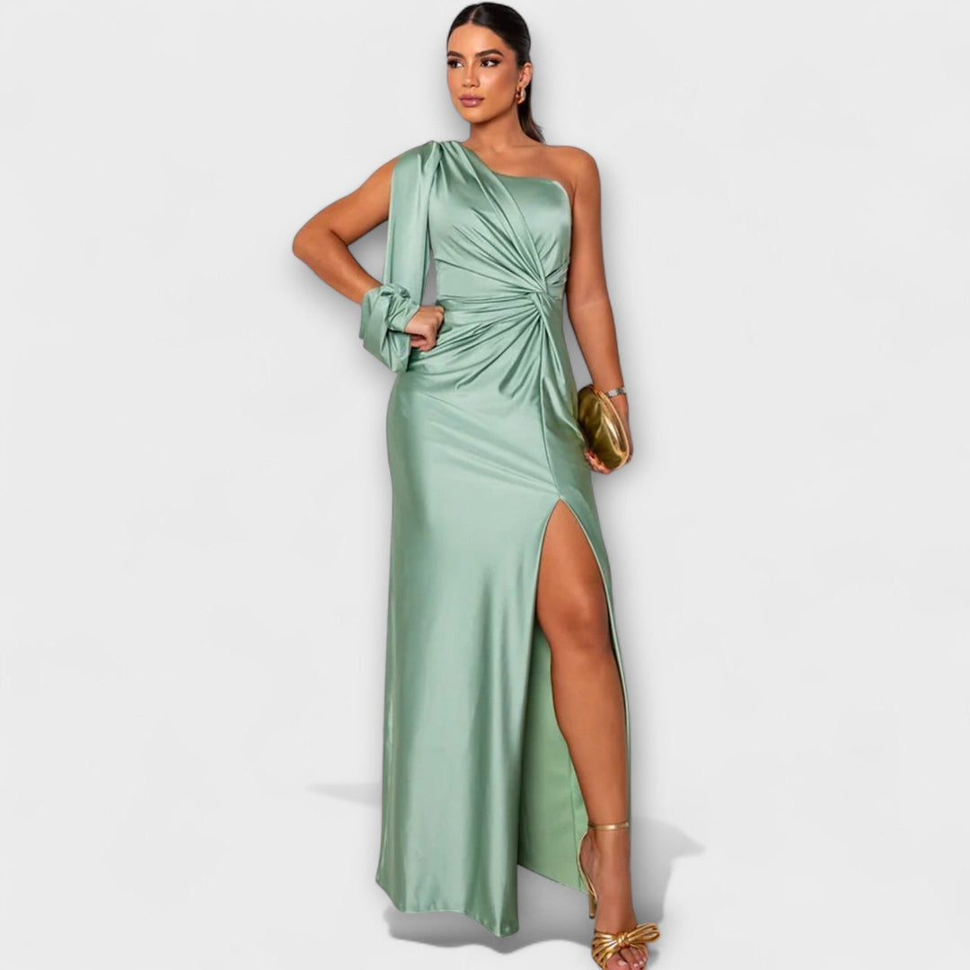 Julie - Elegant dress with sophistication