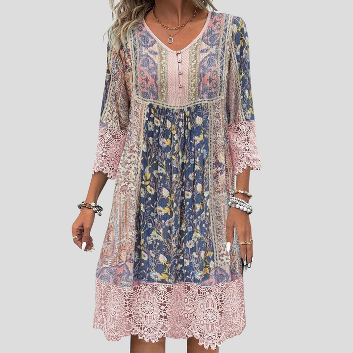 SVEA | Boho-Chic Gemustertes Kleid
