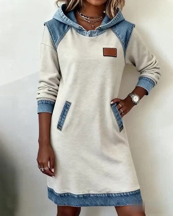 SVEA | Moderne Kleid mit Kapuze