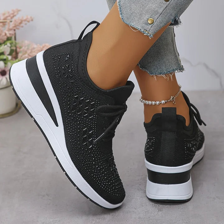 SVEA | Stylische lässige Sneaker