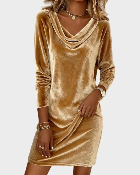 Freya - Loose Velvet Dress