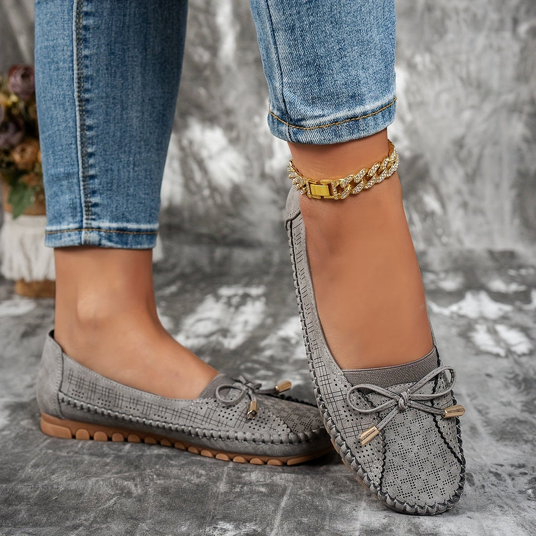 Sabine – Soft Comfort Loafers with Delicate Bow