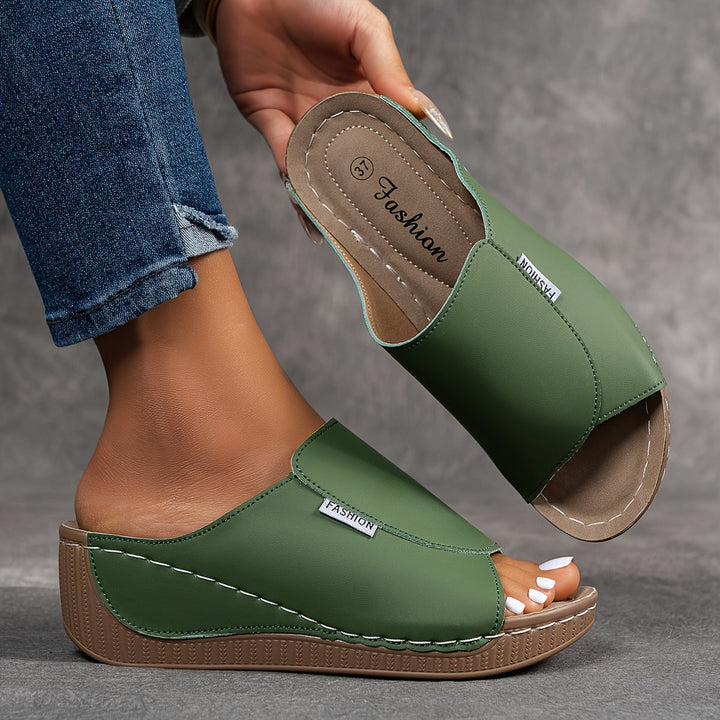 Indy – Comfort Slide Sandal with Arch Support