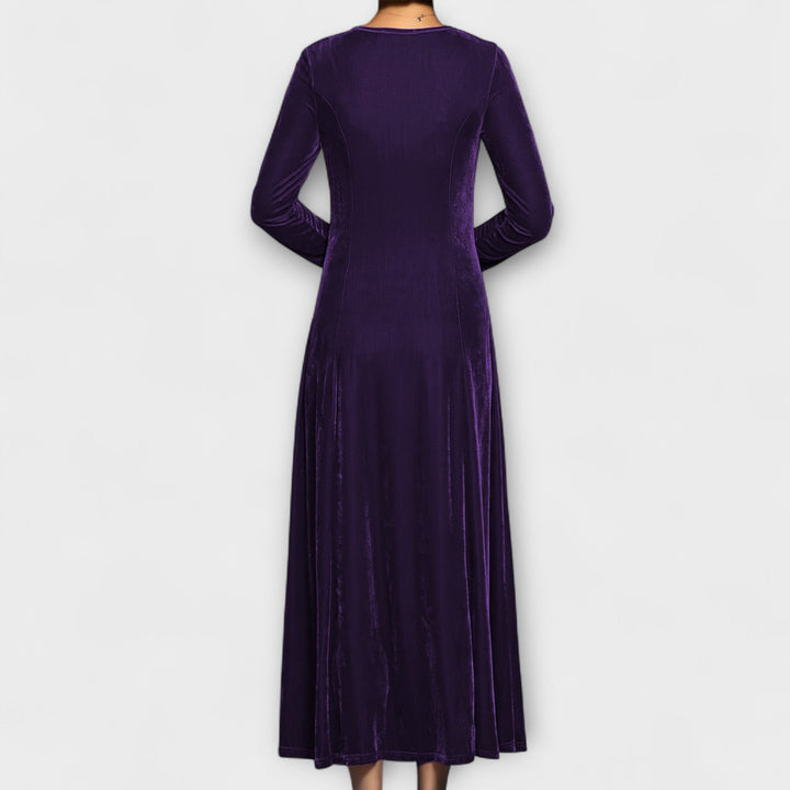 SVEA | Weiches Samtkleid