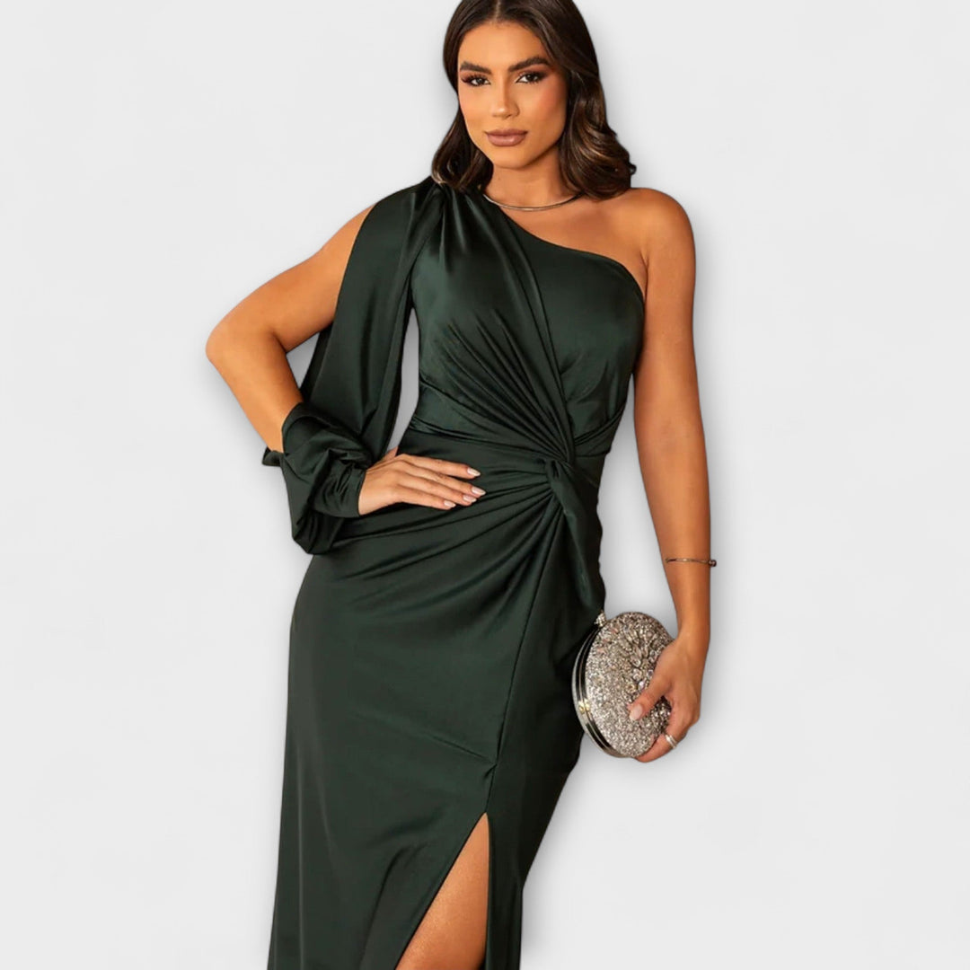 Julie - Elegant dress with sophistication