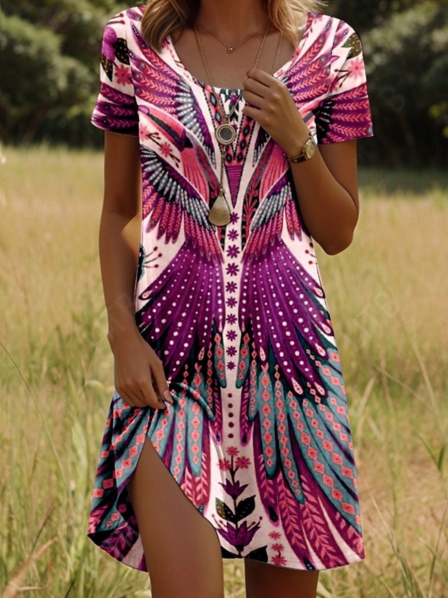 SVEA | Kleid mit Indisch-inspiriertem Print und Rundhalsausschnitt