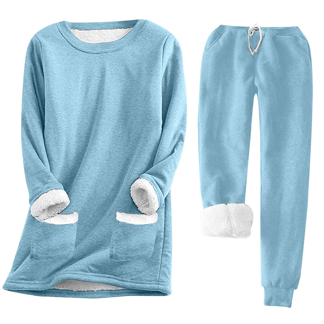 SVEA | Kuscheliges Lounge-Set mit Taschen