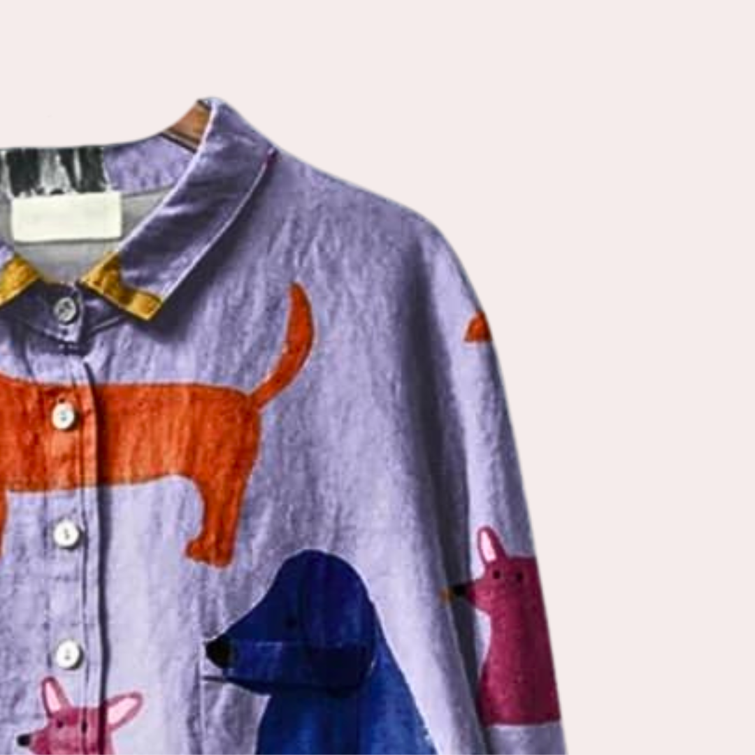 SVEA | Lange Damenbluse mit verspieltem Hundeprint