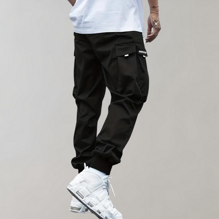 SVEA | Herren Cargo Jogginghose – Lila Streetwear-Hose mit Reißverschlusstaschen & Bündchen