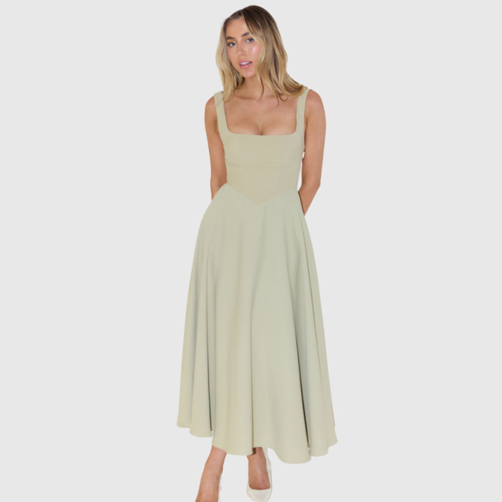 Scarlett – Elegant Fit & Flare Dress