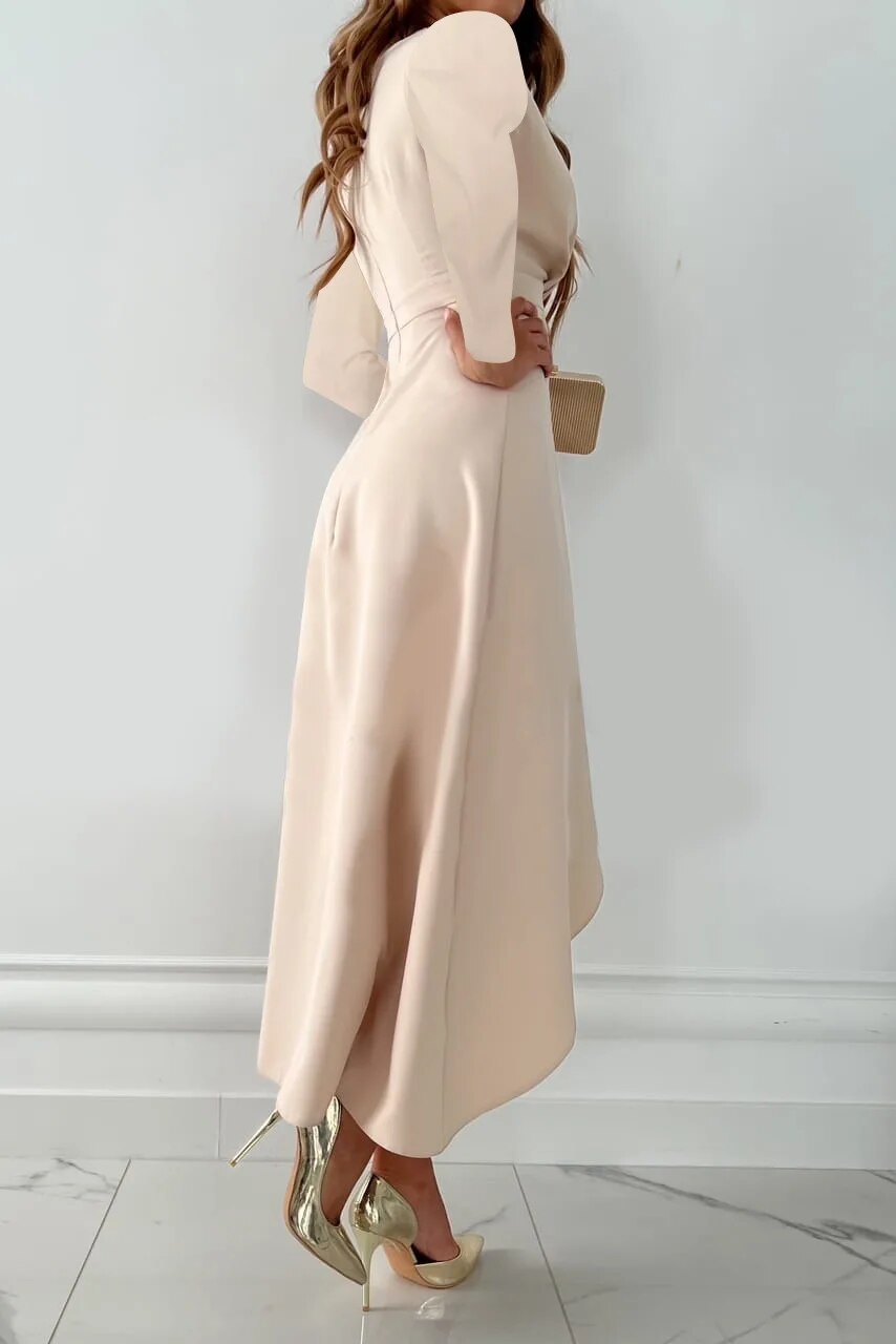 SVEA | Elegantes Midikleid mit V-Ausschnitt und Schlitzdesign