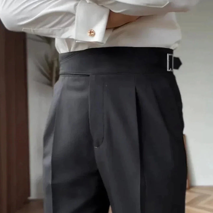 SVEA | Klassische Hose Mit Hoher Taille Und Schnallenverschluss Für Herren