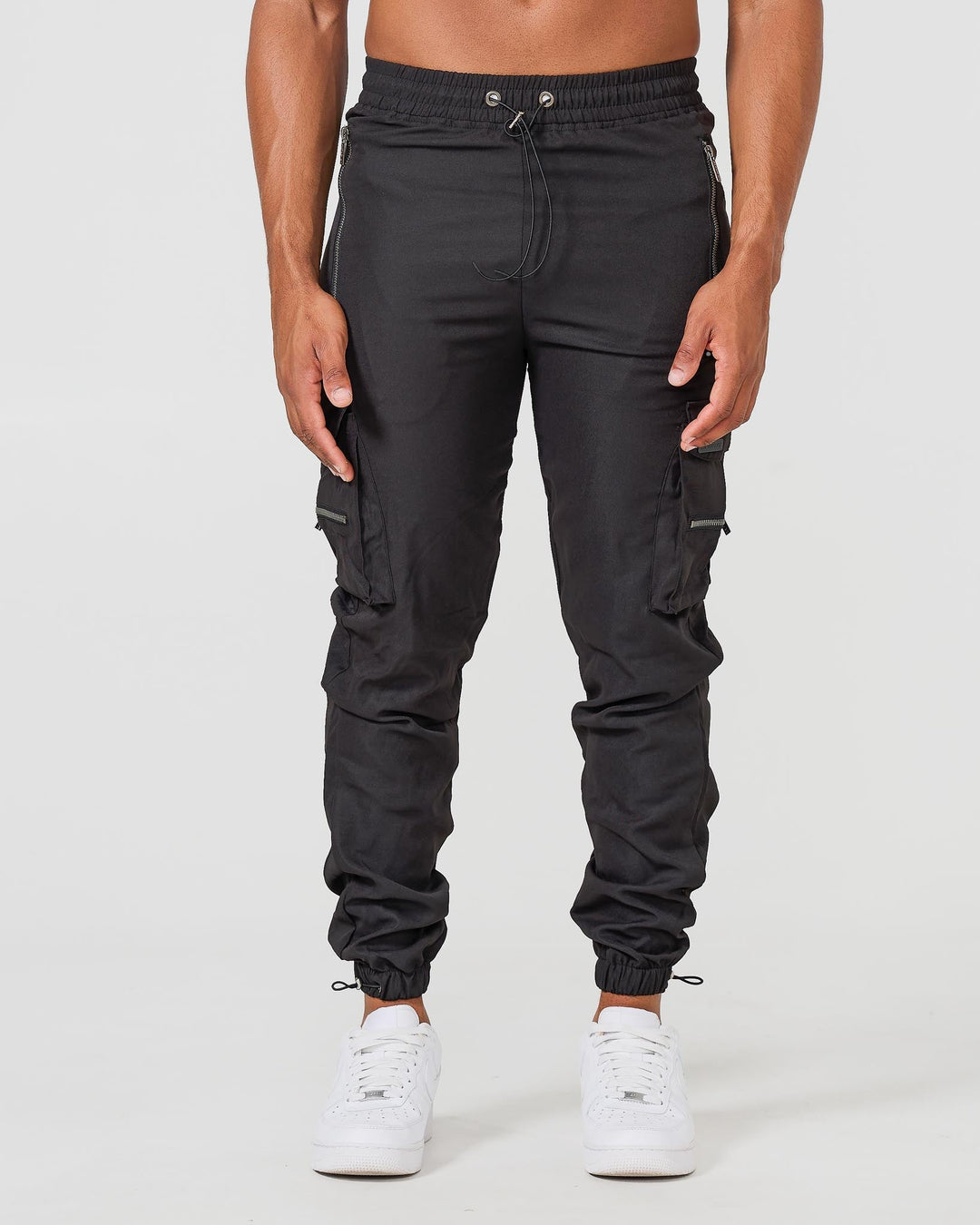 SVEA | Schwarze Cargo-Hose (1 kaufen, 1 GRATIS dazu)