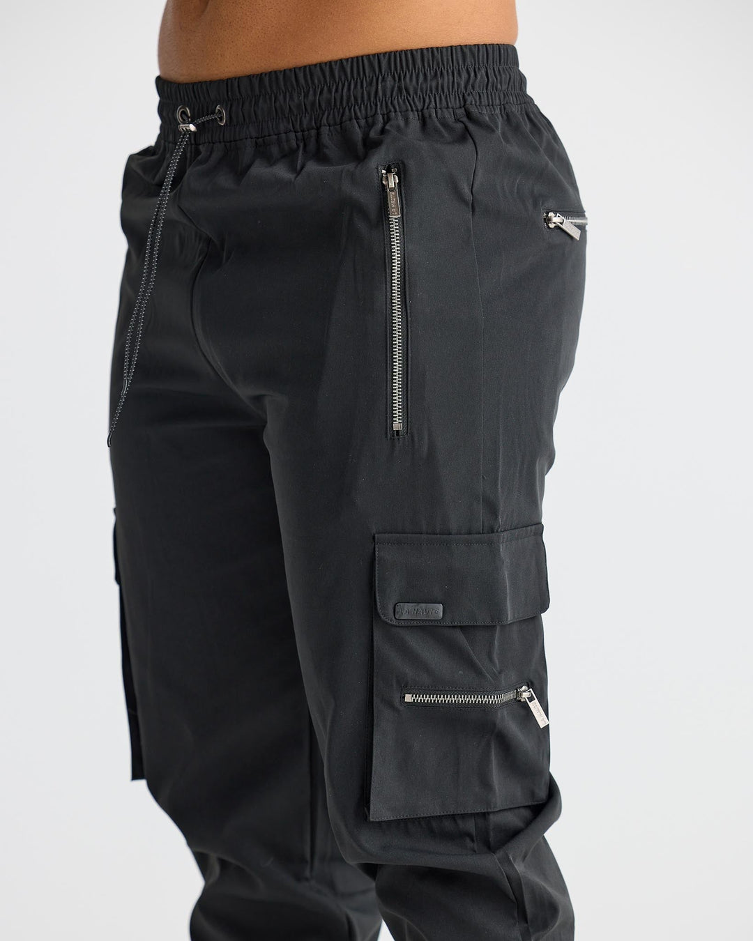 SVEA | Schwarze Cargo-Hose (1 kaufen, 1 GRATIS dazu)