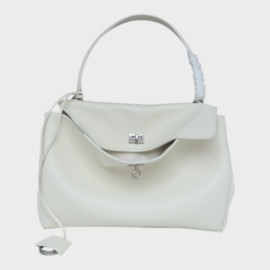 SVEA | Structured Leather Bag with Magnetic Flap