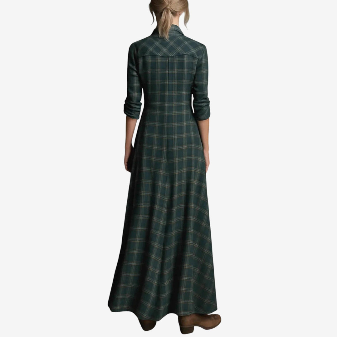 Amelia – Elegant Flowing Dress