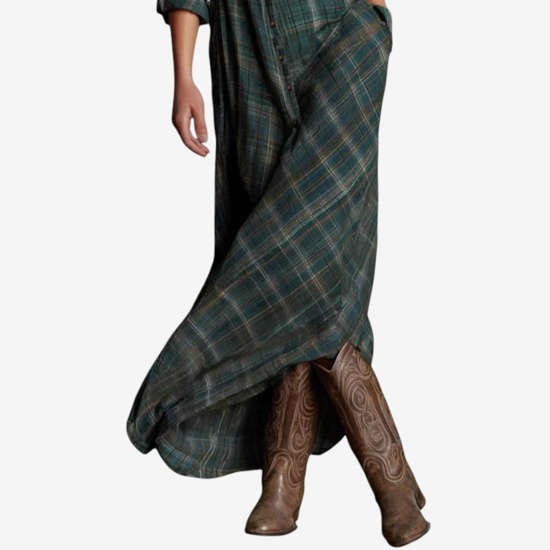 Amelia – Elegant Flowing Dress