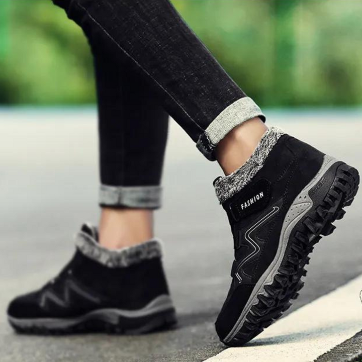 SVEA | Lena Warme Wanderschuhe mit rutschfester Sohle