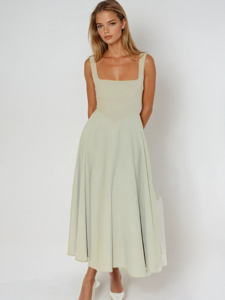 Scarlett – Elegant Fit & Flare Dress