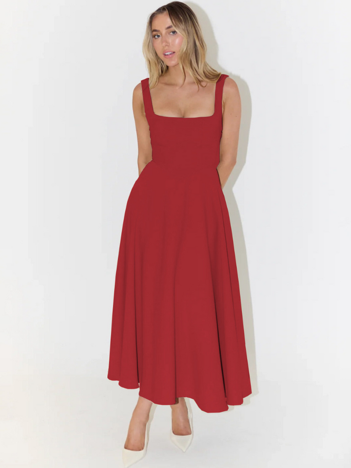SVEA | Elegantes Midikleid mit eckigem Ausschnitt