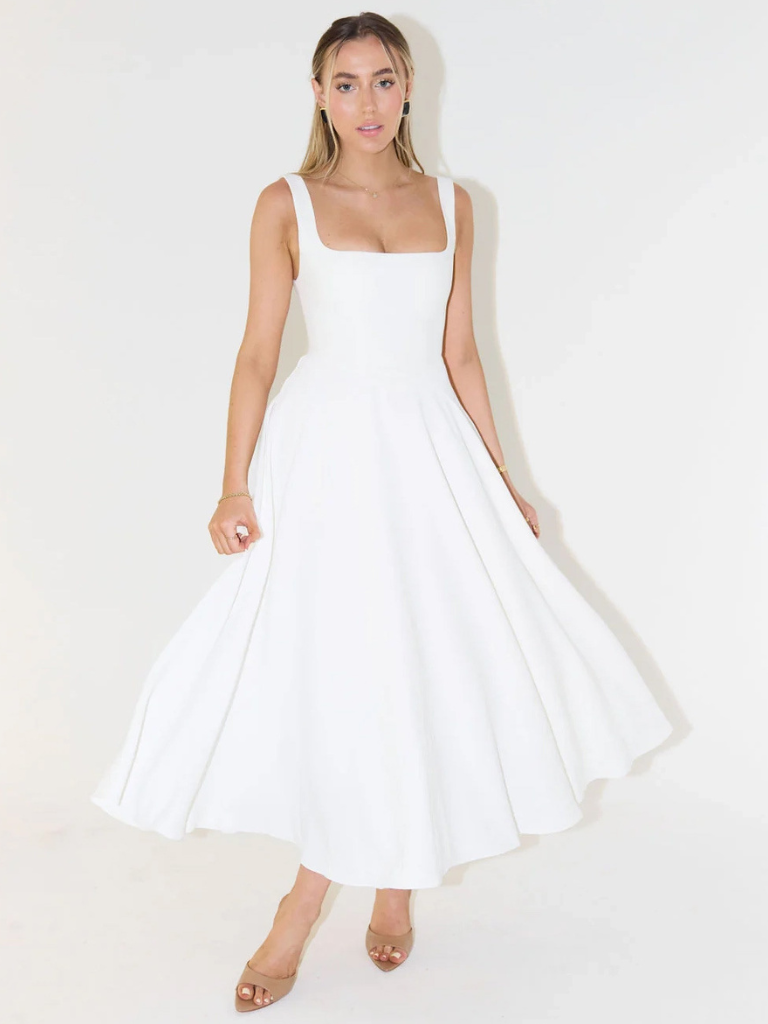 Scarlett – Elegant Fit & Flare Dress