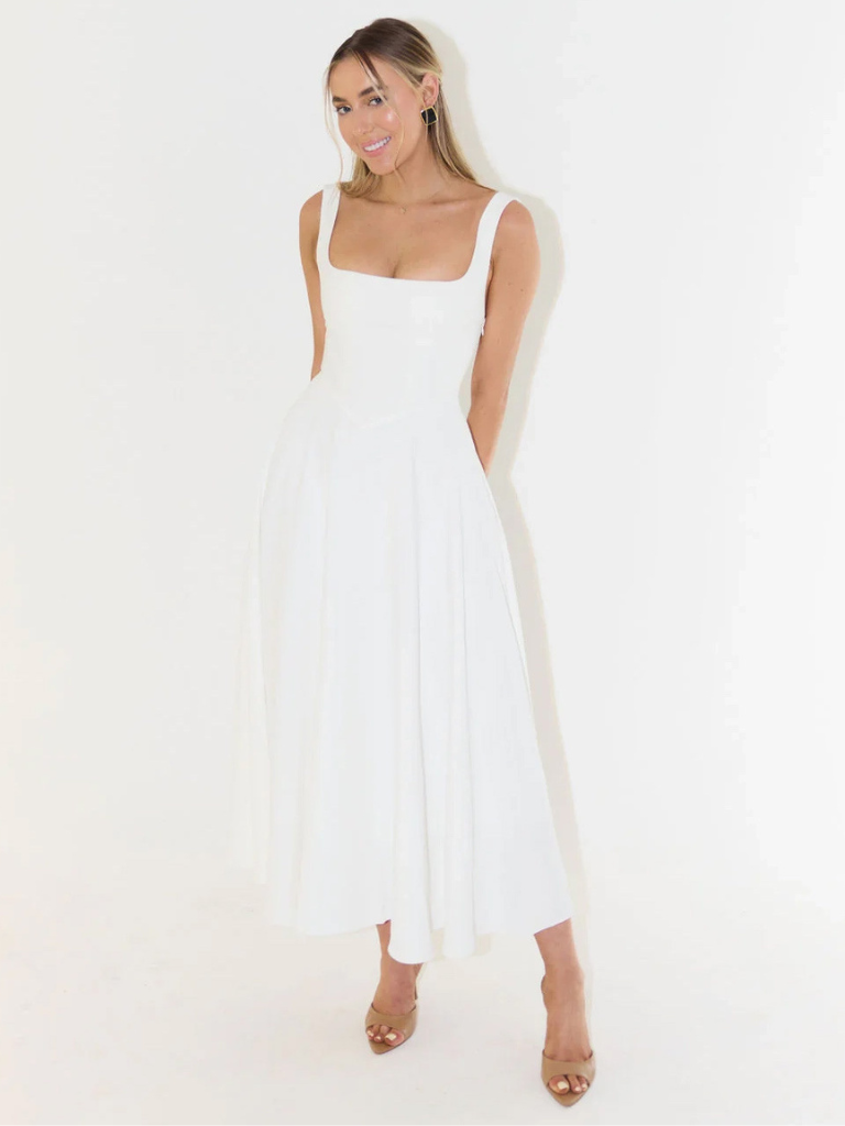 SVEA | Elegantes Midikleid mit eckigem Ausschnitt